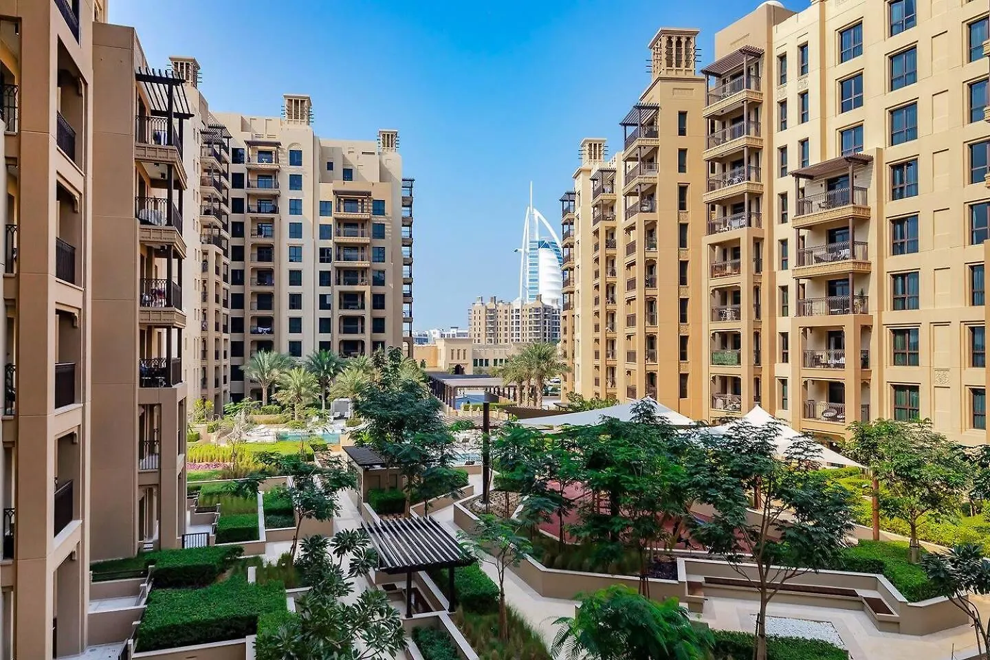 Asayel Apartments Dubaj