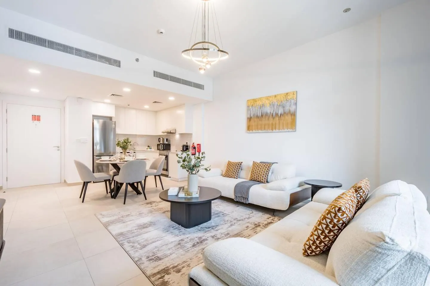 Asayel Apartments Dubaj