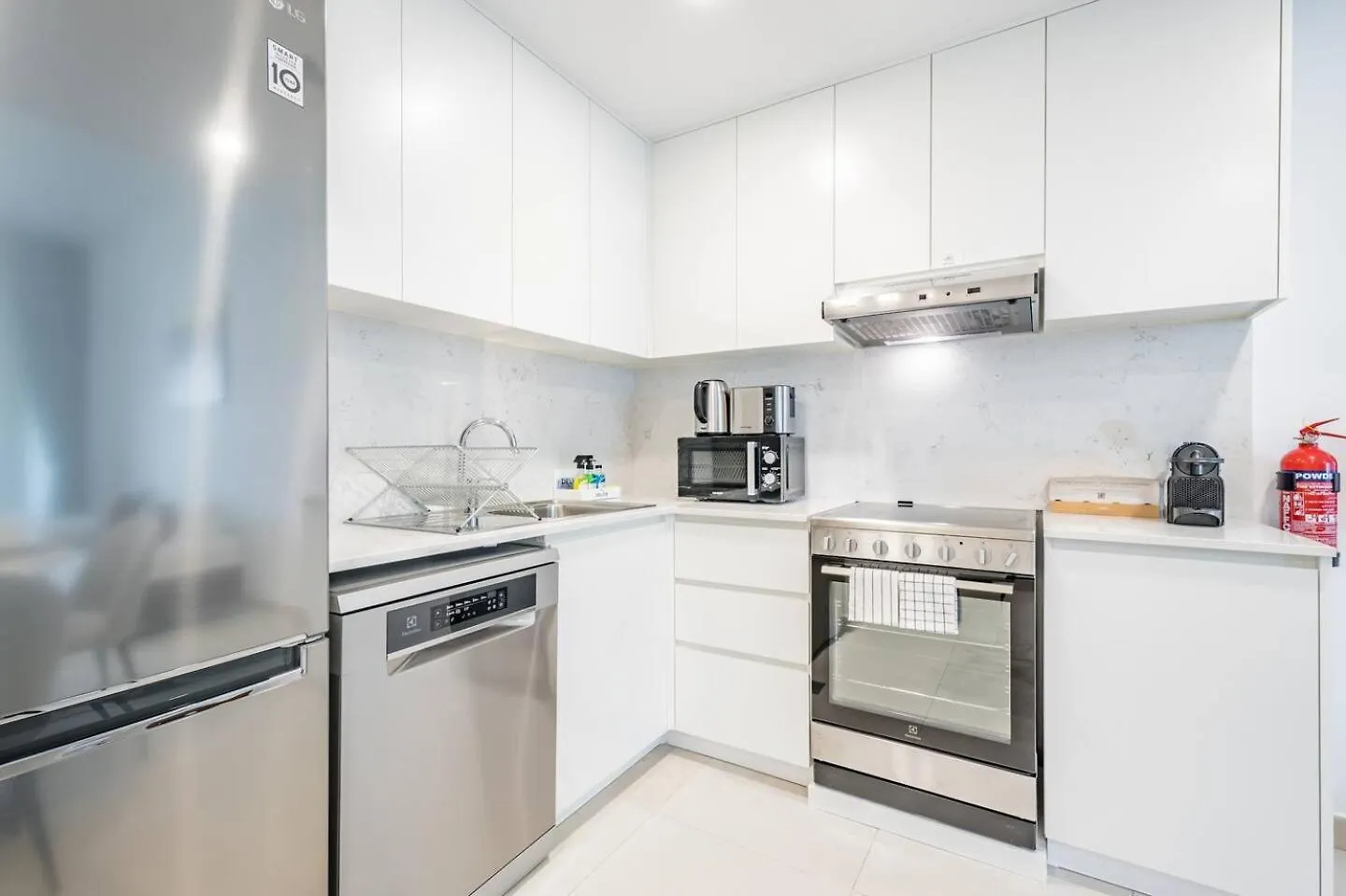 Asayel Apartments Dubaj